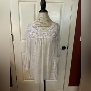 Zac & Rachel White Lace Tunic Top